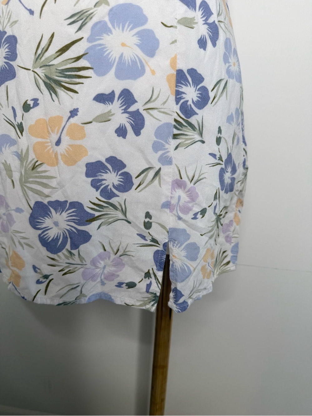Abercrombie & Fitch White Floral Tie-Front Mini Dress - Picture 3 of 10